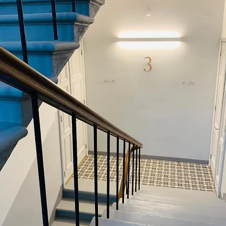 Quiet In Centre - Self Check-in, Walkable To Major Attractions Apartment *
