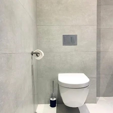Apartment Quiet In Centre - Self Check-in, Walkable To Major Attractions Riga