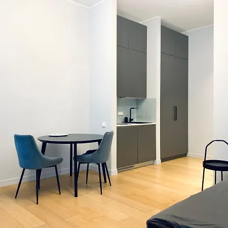 Quiet In Centre - Self Check-in, Walkable To Major Attractions Apartment Riga