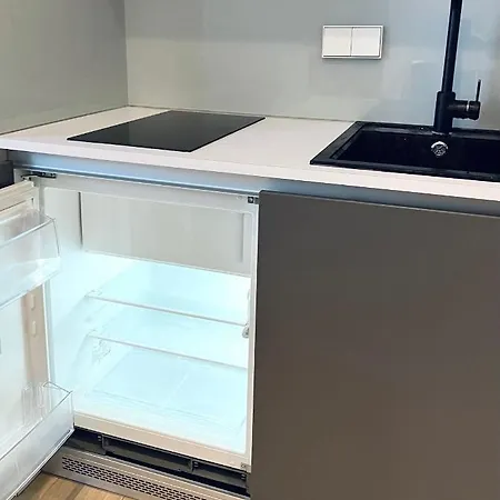 Quiet In Centre - Self Check-in, Walkable To Major Attractions Apartment Riga
